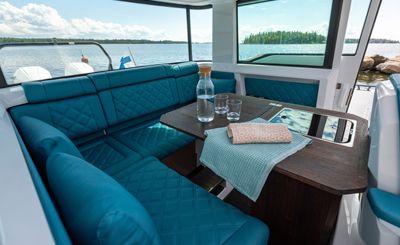 AXOPAR 37 XC Cross Cabin - AB Lease Yacht Charter Belgium Croatia